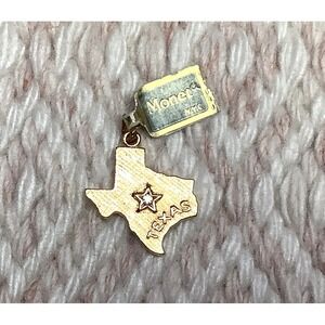 Vintage Monet Gold Tone Texas State Charm Bracelet - Original Pendant w/Hang Tag